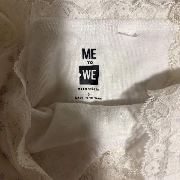 PacSun Me to We Lace Cami — White/Blue Floral (Size S) - Picture 3 of 3